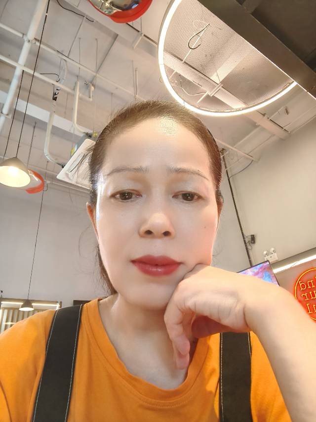 陈阿姨照片