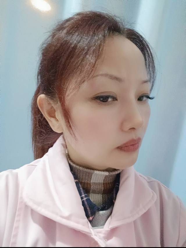 王护工照片