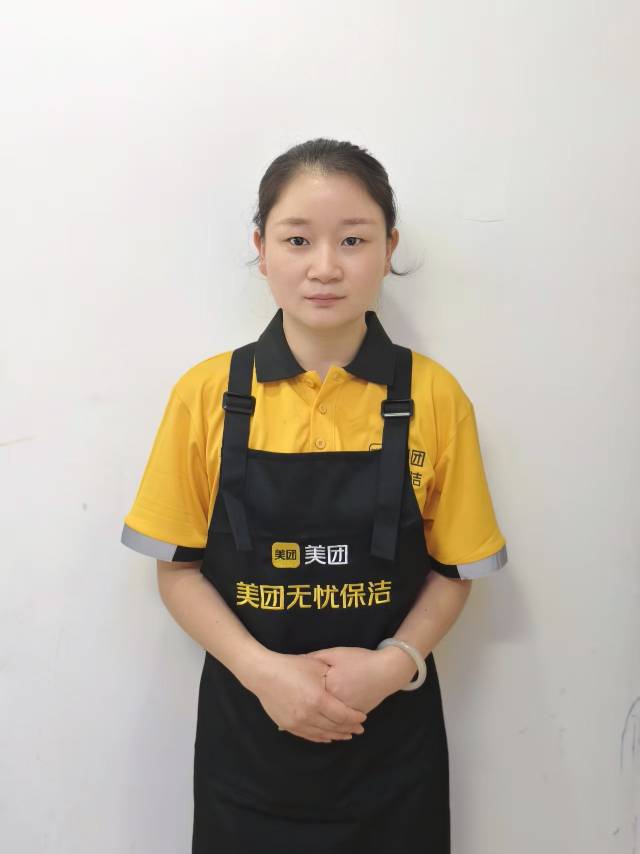 李阿姨照片