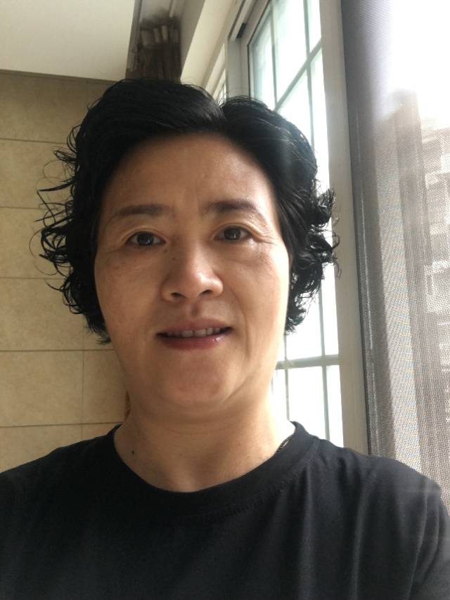 阿姨资料照片