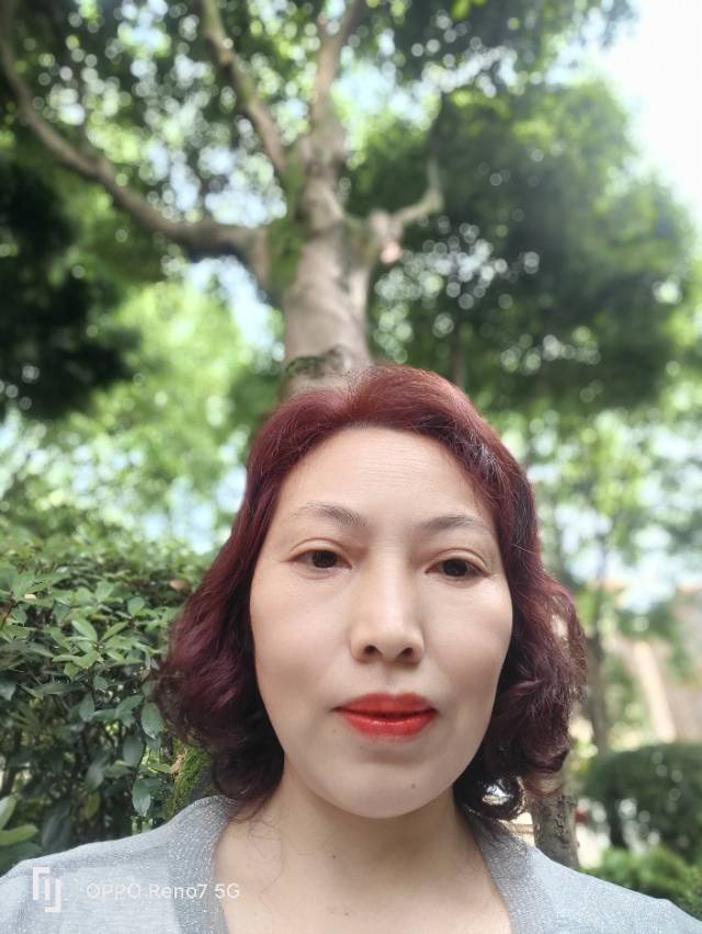 曾阿姨照片