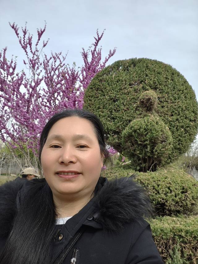 张阿姨照片