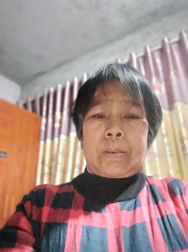 王阿姨照片