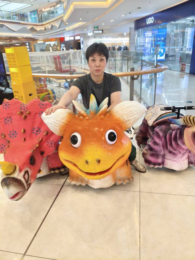 李阿姨照片