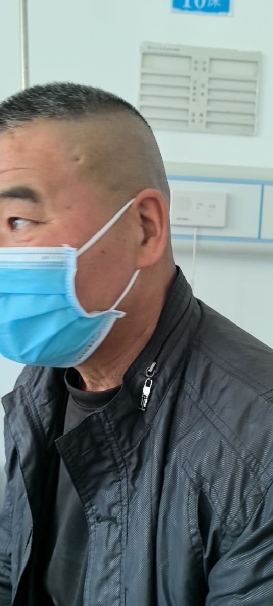 李护工照片