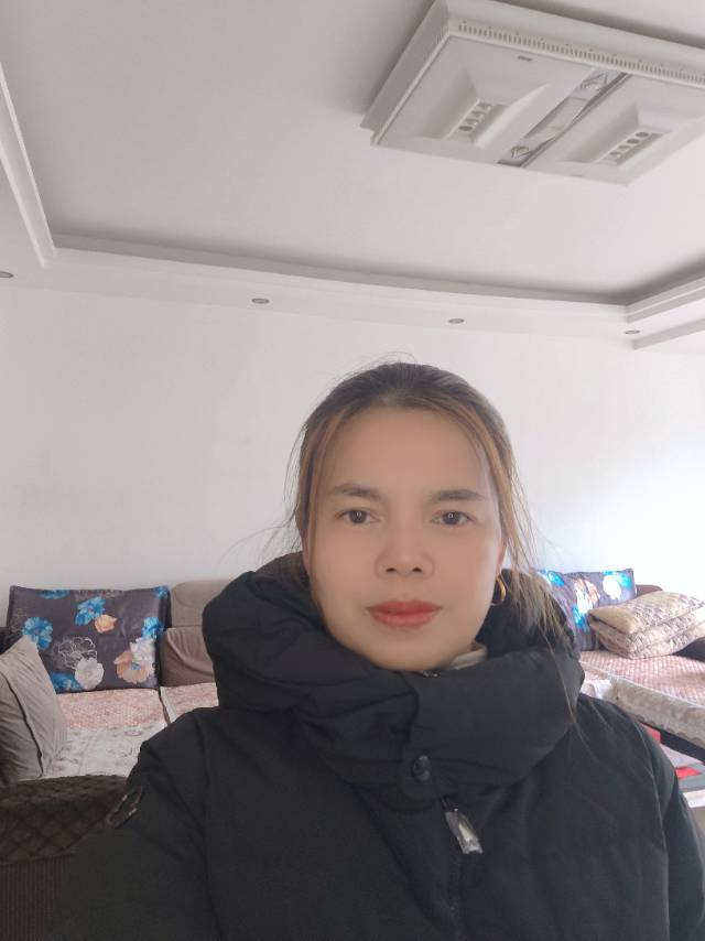 陈阿姨照片