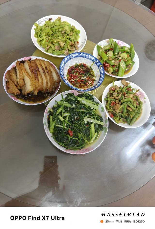 张阿姨照片