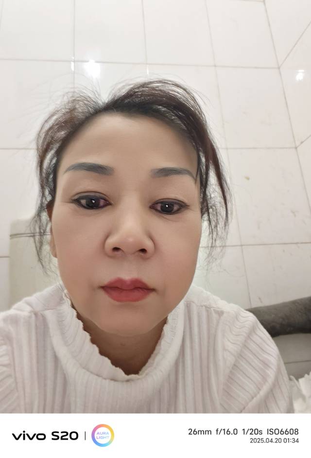 崔护工照片