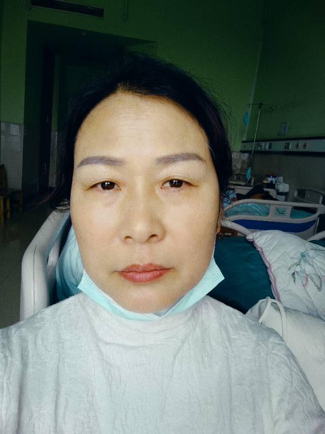 朱护工照片