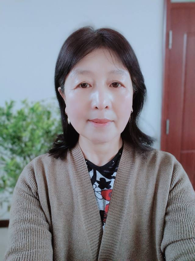 王阿姨照片