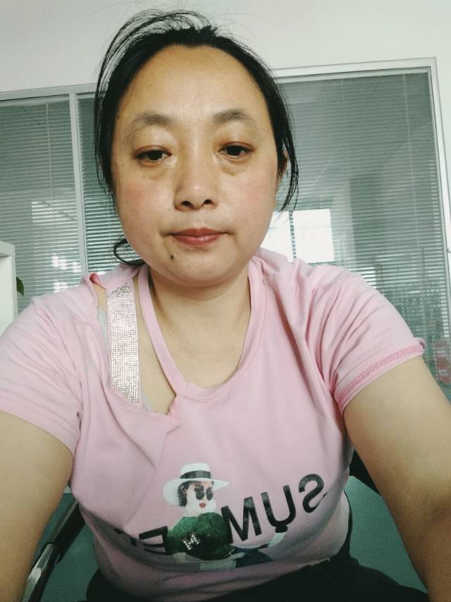 张阿姨照片