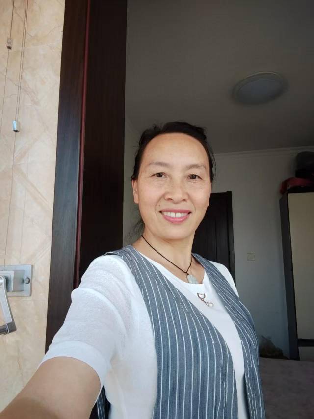 吴阿姨照片