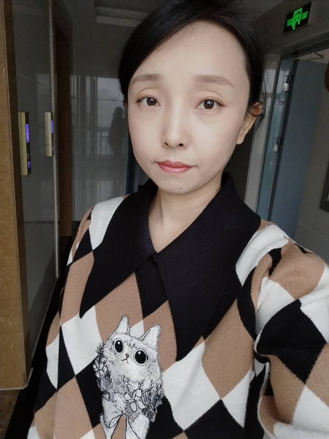 李阿姨照片