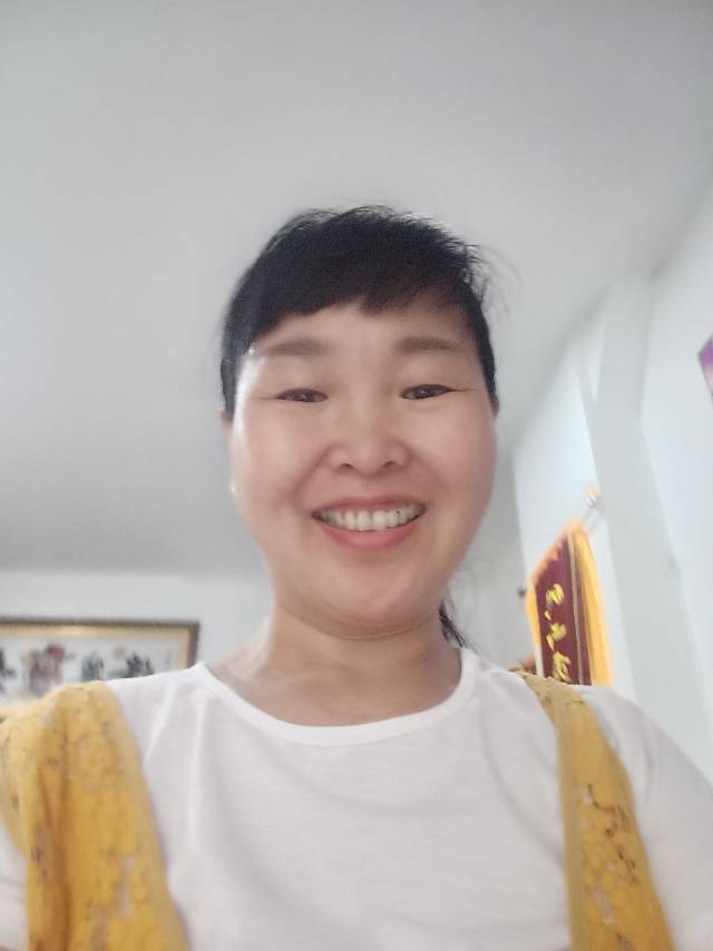 阿姨资料照片