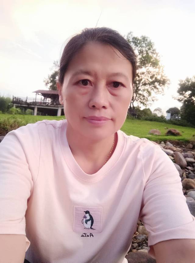 李阿姨照片