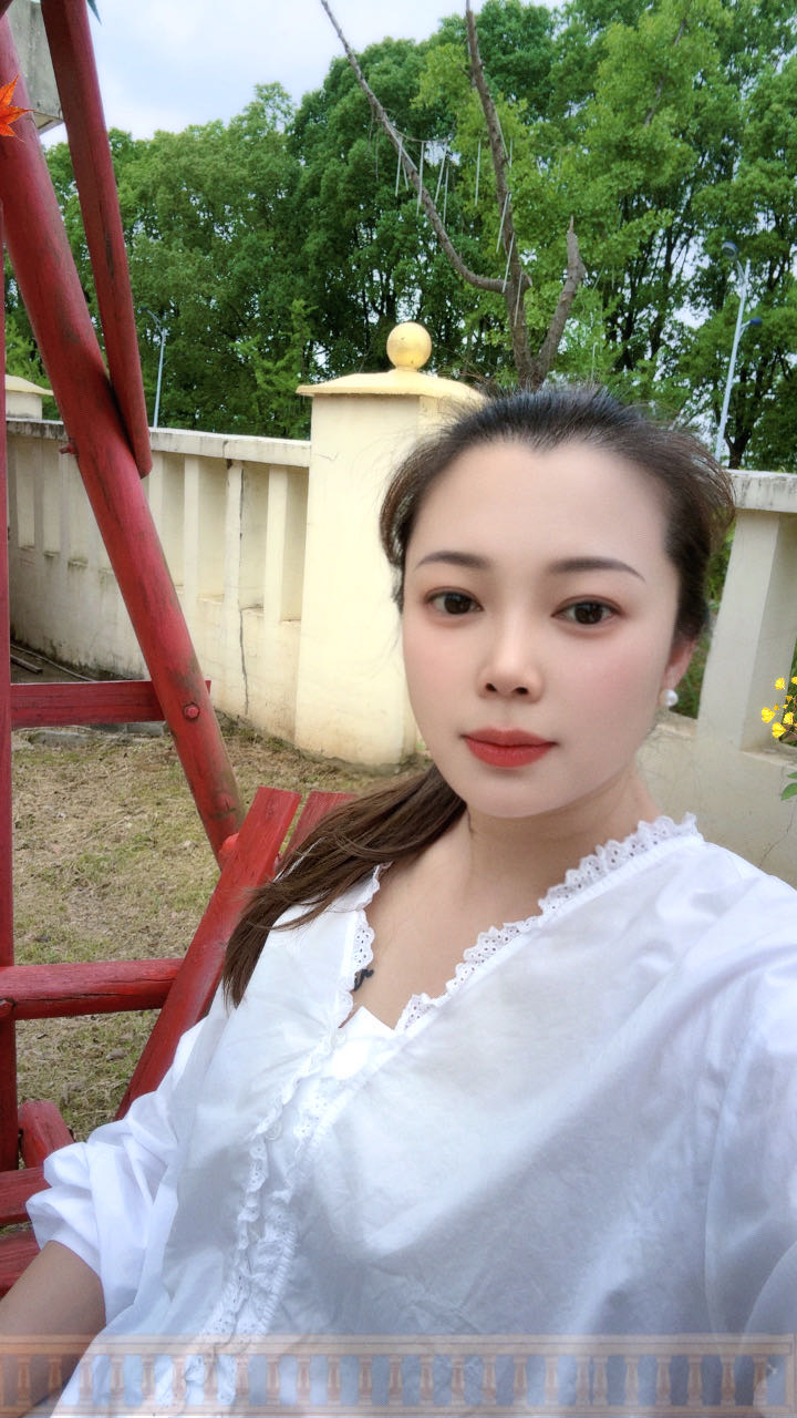 李阿姨照片