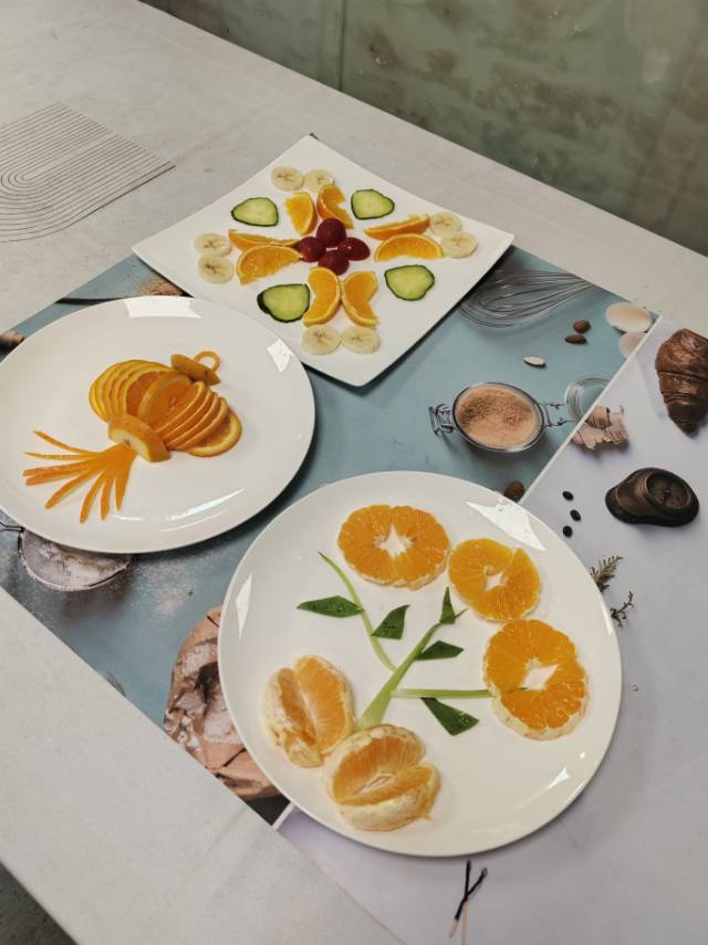 万阿姨照片
