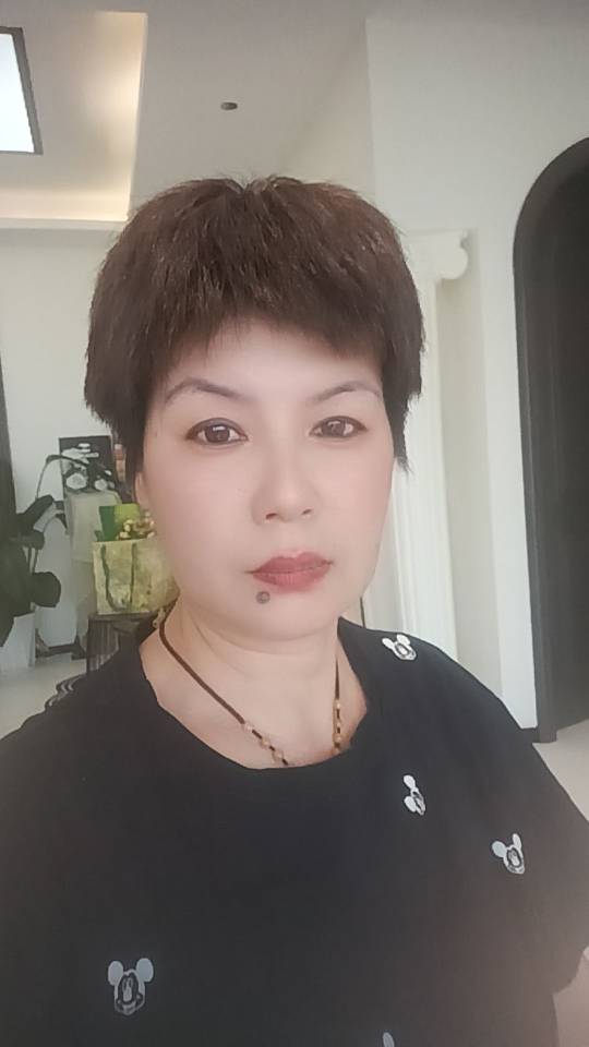 邬阿姨照片