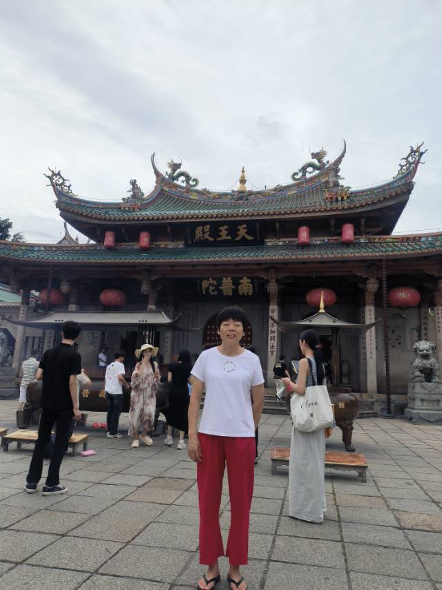 杨阿姨照片