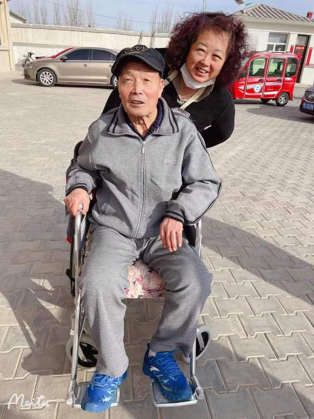 赵护工照片