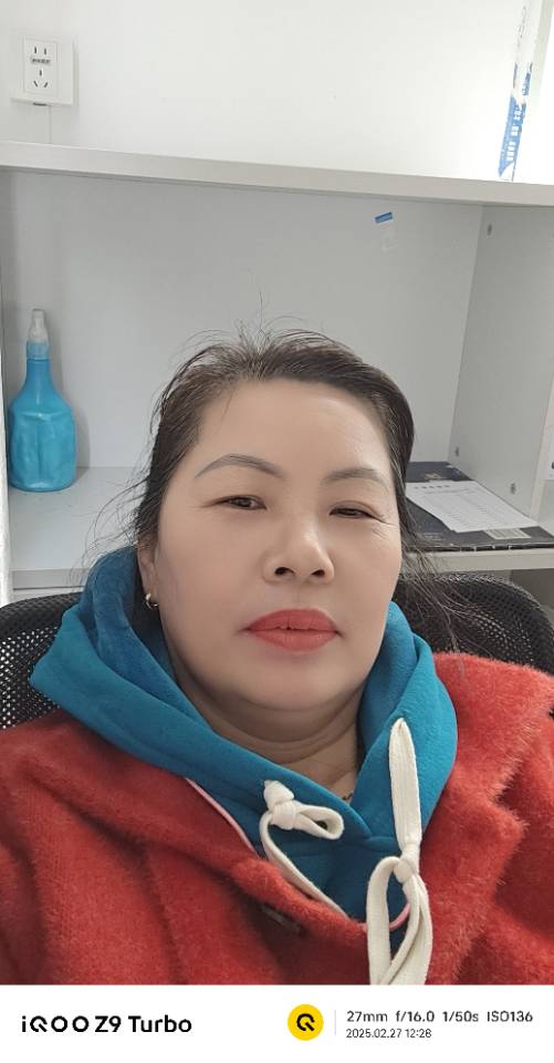 吕阿姨照片