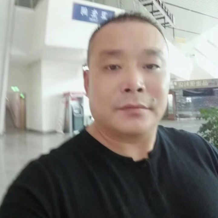 阿姨资料照片