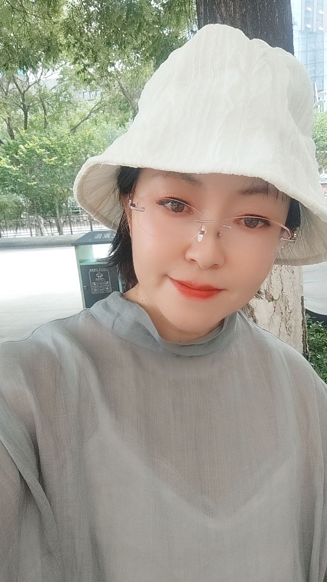桑阿姨照片