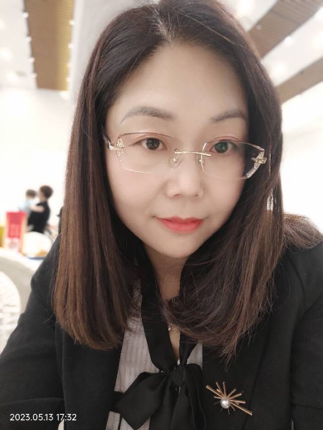 杨护工照片