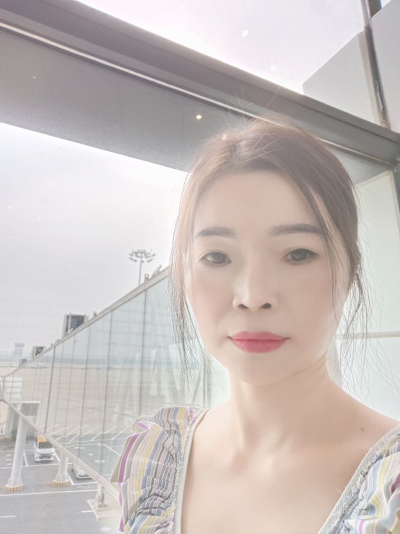 阿姨资料照片