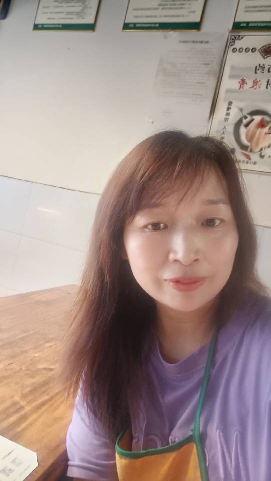 段阿姨照片