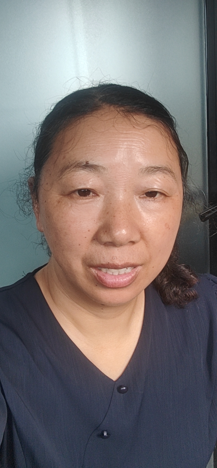 丁阿姨照片