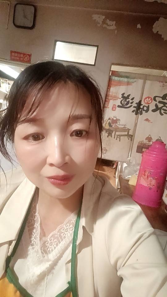 段阿姨照片