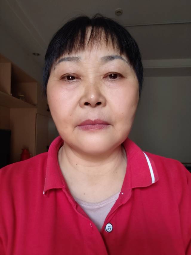 阿姨资料照片