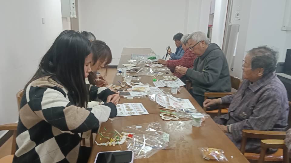 张护工照片