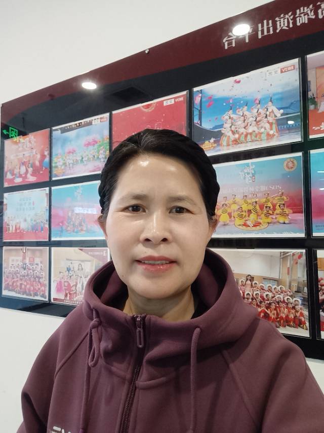 刘阿姨照片