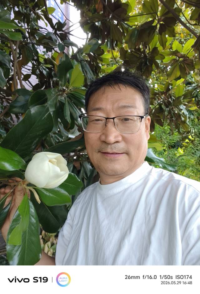 戚阿姨照片