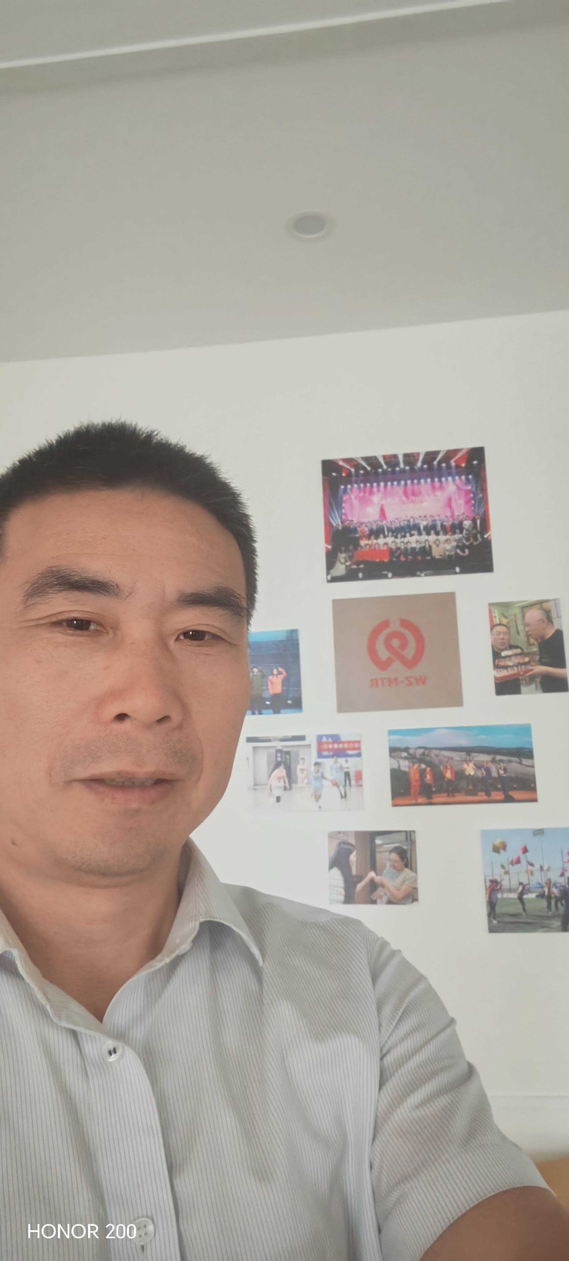 胡护工照片