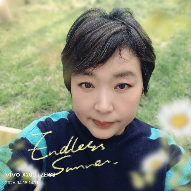 阿姨资料照片