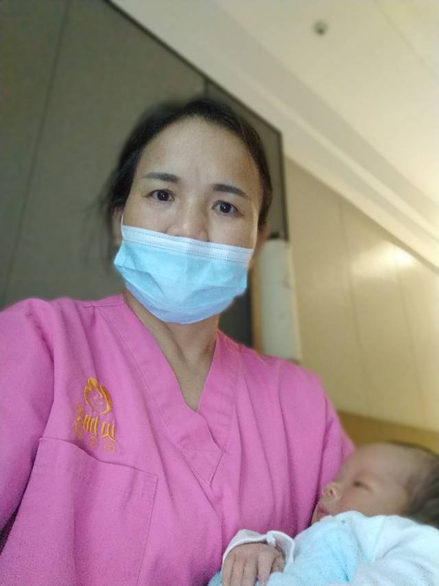 韦阿姨照片