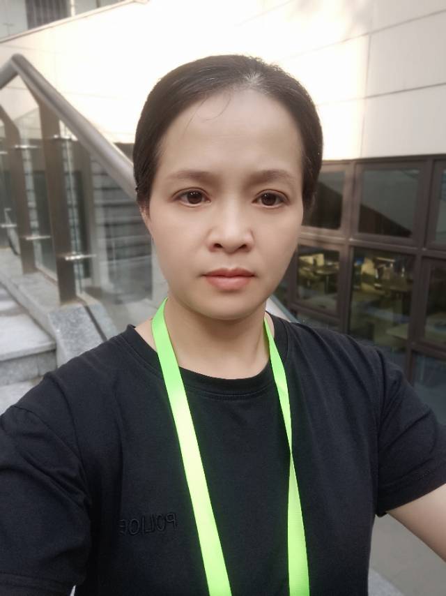 陈阿姨照片