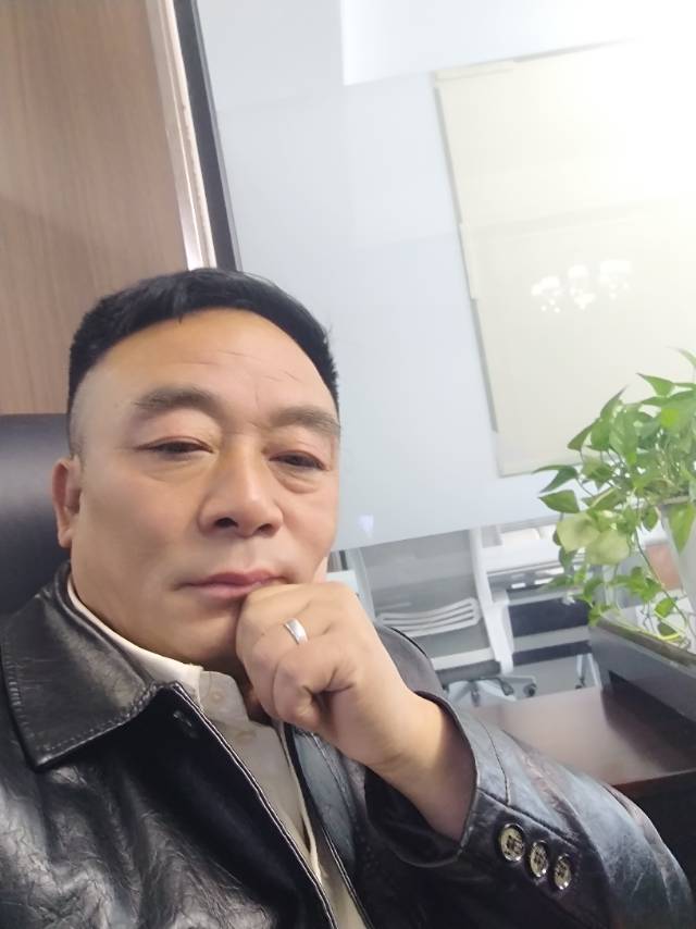 阿姨资料照片