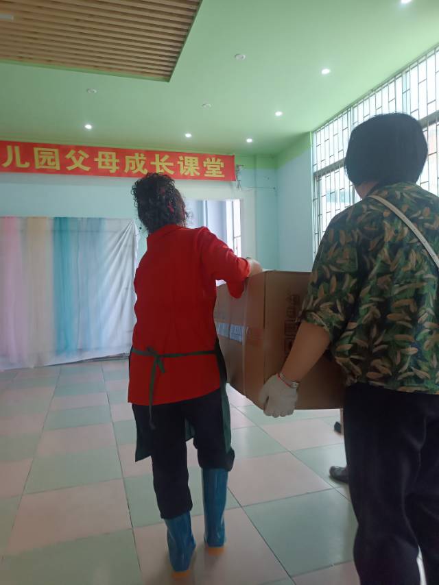 杨阿姨照片