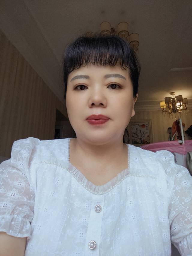 刘阿姨照片