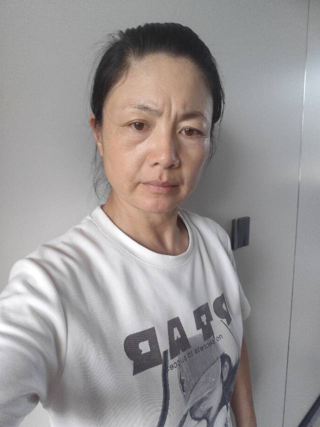 阮阿姨照片