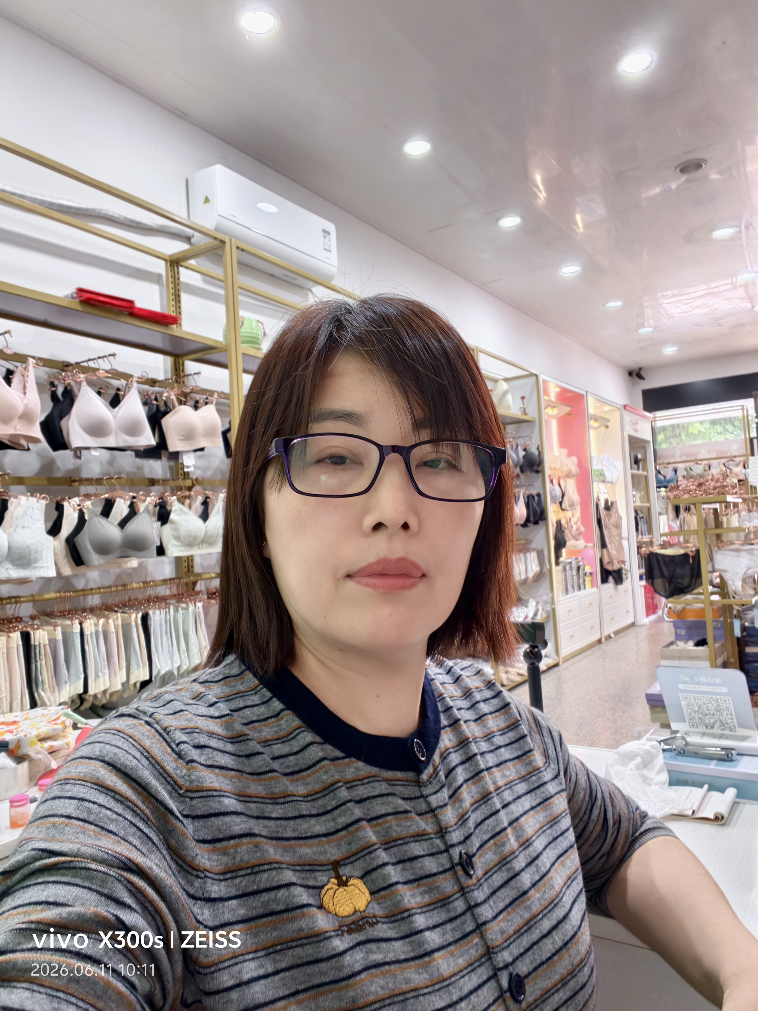 王阿姨照片