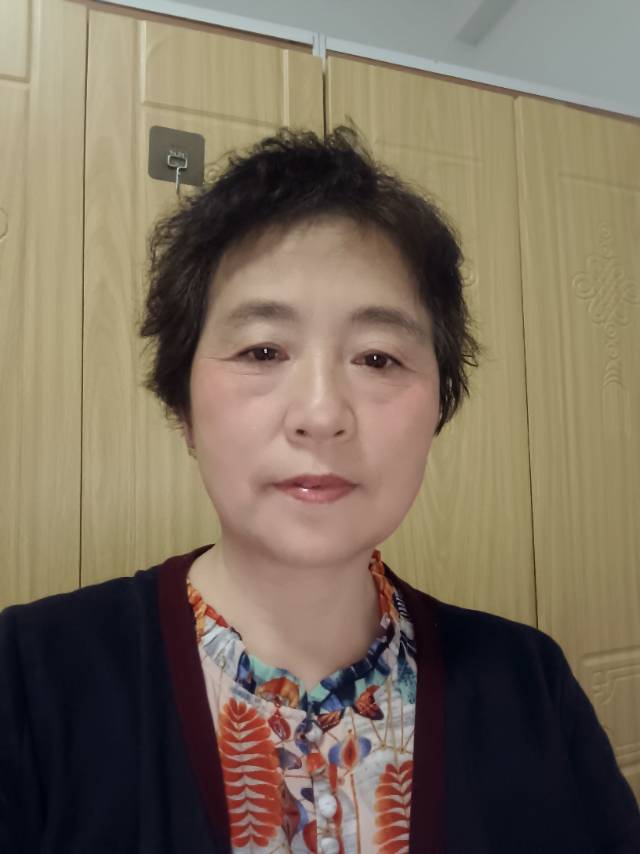 赵阿姨照片