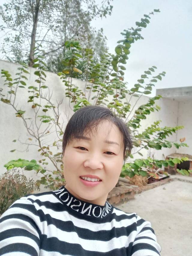 陈阿姨照片