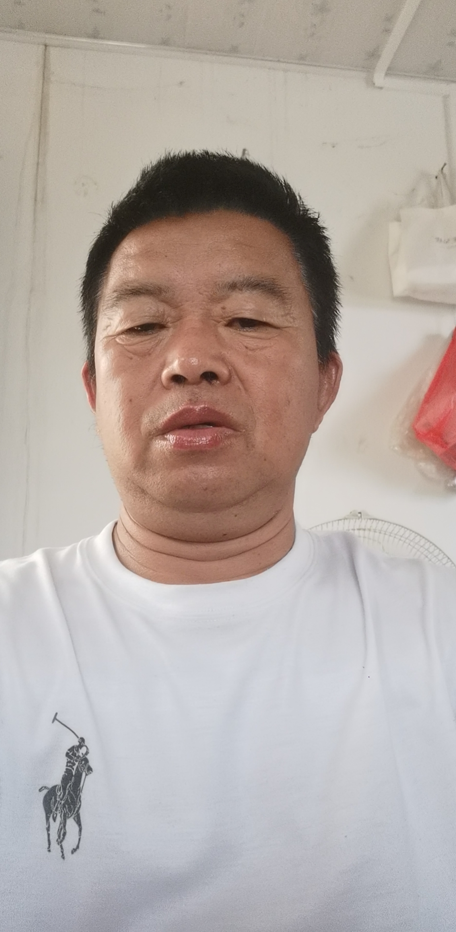 阿姨资料照片