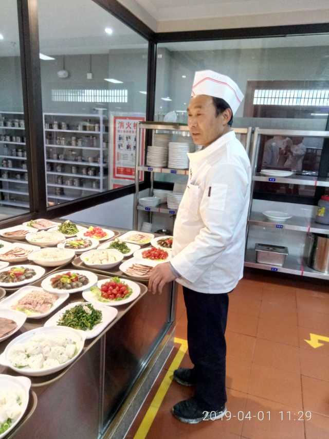 王阿姨照片