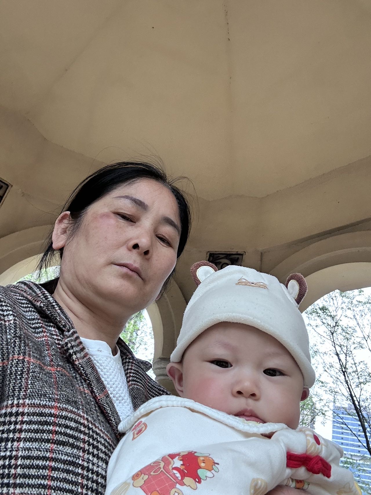 杨阿姨照片